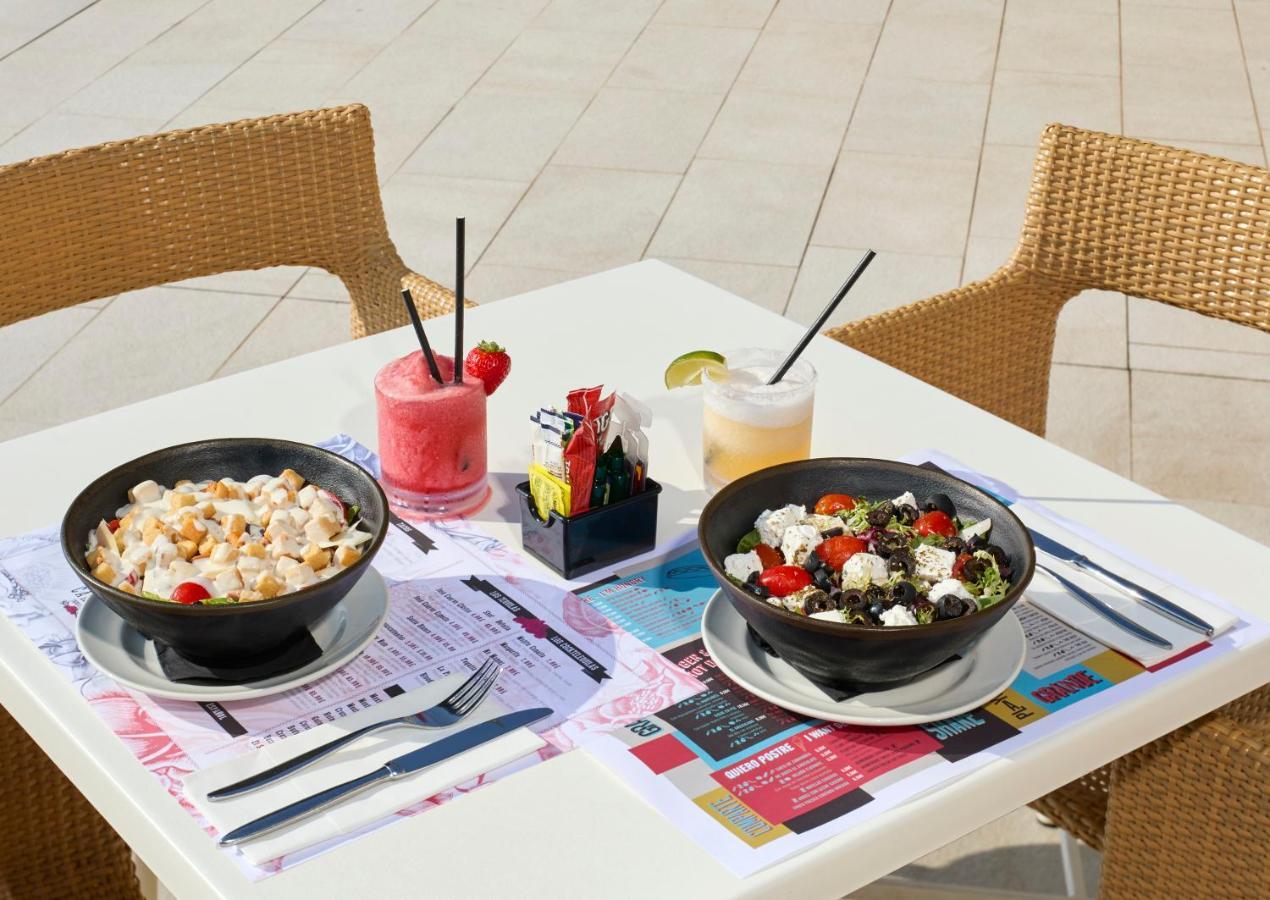 Hotel Ocean House Costa Del Sol, Affiliated By Melia Torremolinos Exterior photo
