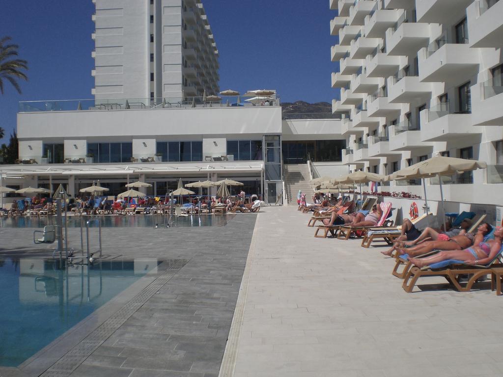 Hotel Ocean House Costa Del Sol, Affiliated By Melia Torremolinos Exterior photo